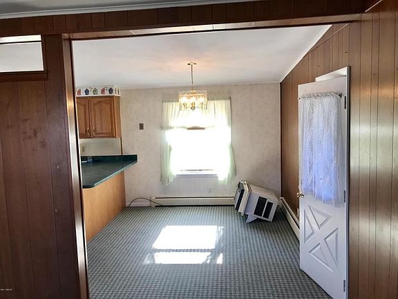 Eat - in kitchen area