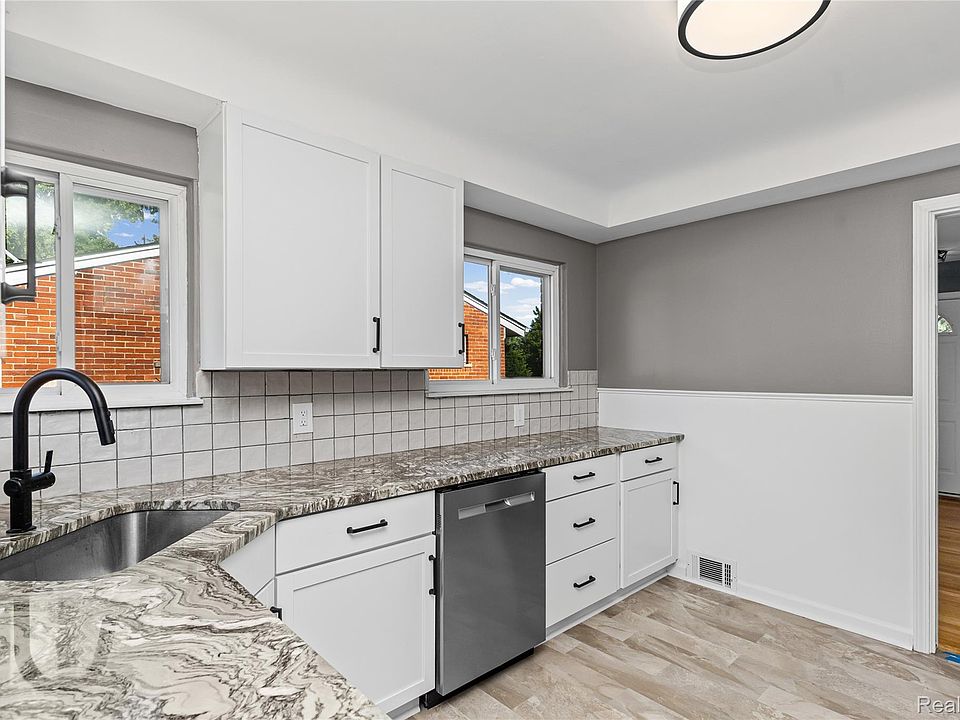 1st image of 5201 Arden Ave