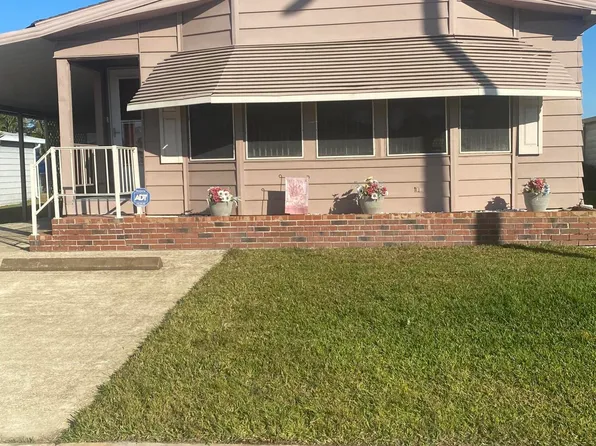 1919 Sago Palm St NE, Palm Bay, FL 32905