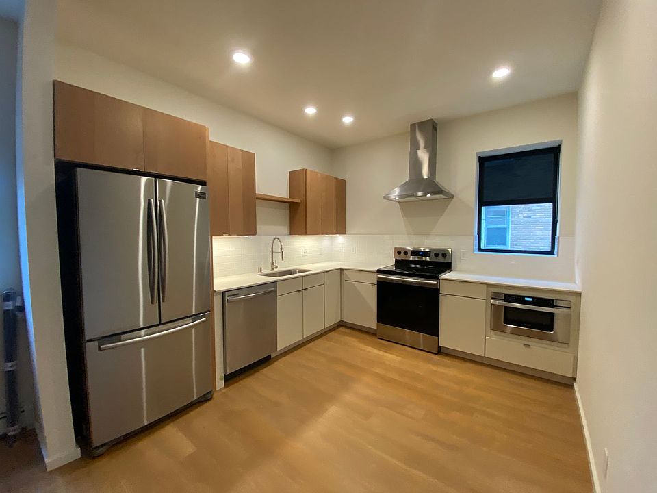1st image of 2109 Blaisdell Ave #203