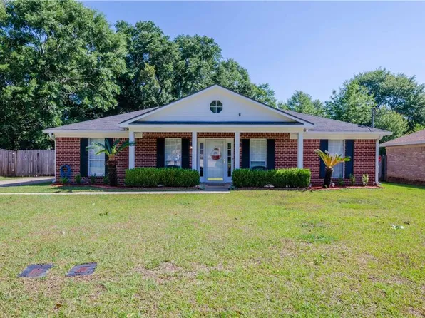 6310 Woodside Dr, Theodore, AL 36582