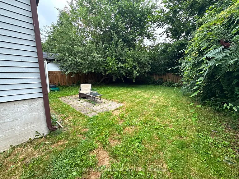 631 Christie Ave — Photo 14