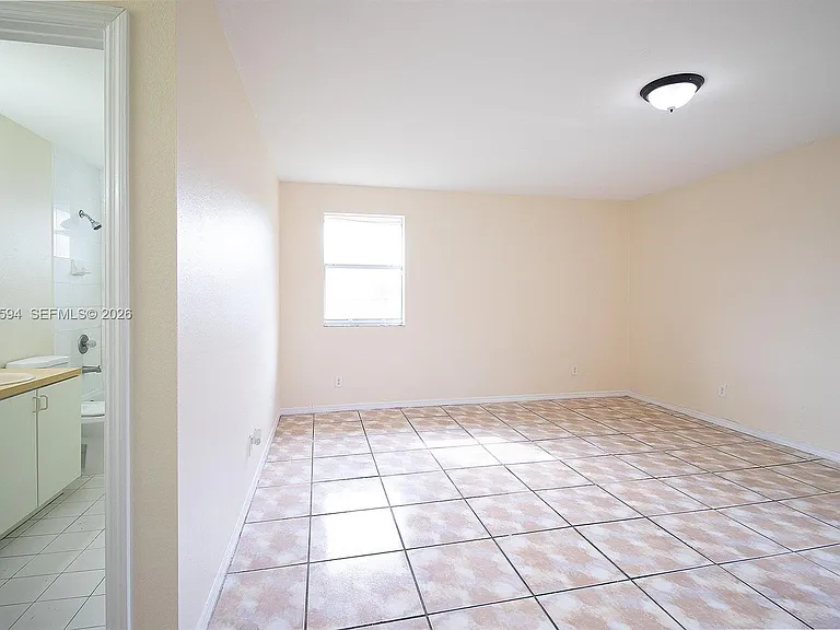 455 NW 14th St — Photo 19
