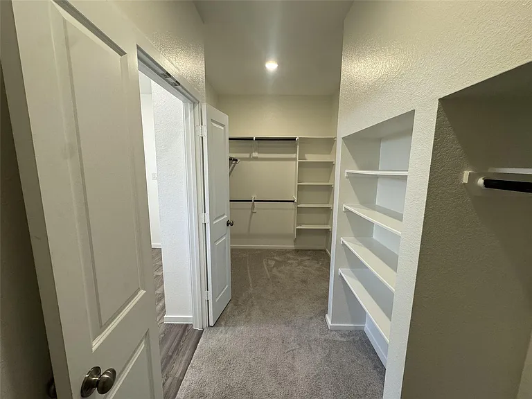 5318-5318 Still Meadow Ln — Photo 13