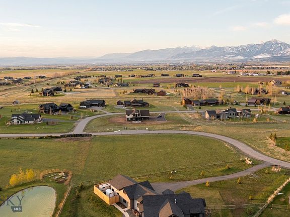 2nd image of 3 Balsam Dr