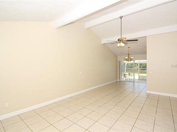 4th image of 11406 Haymarket Ct