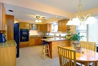 4th image of 6261 N Olcott Ave