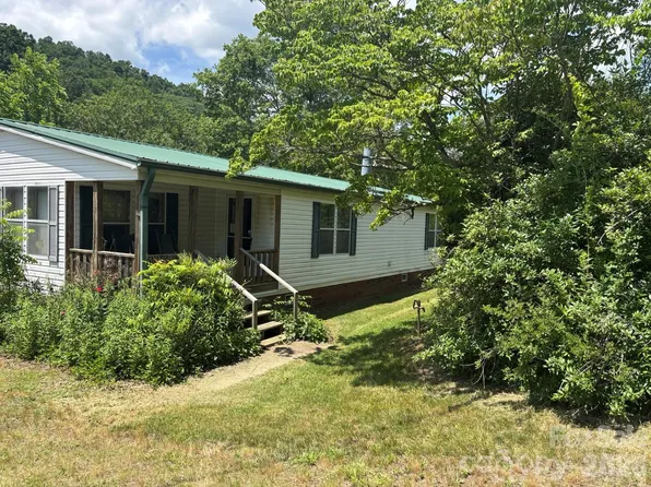 130 Wid Smith Rd, Burnsville, NC 28714