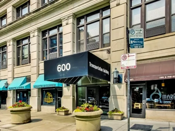 600 S Dearborn St APT 1210, Chicago, IL 60605