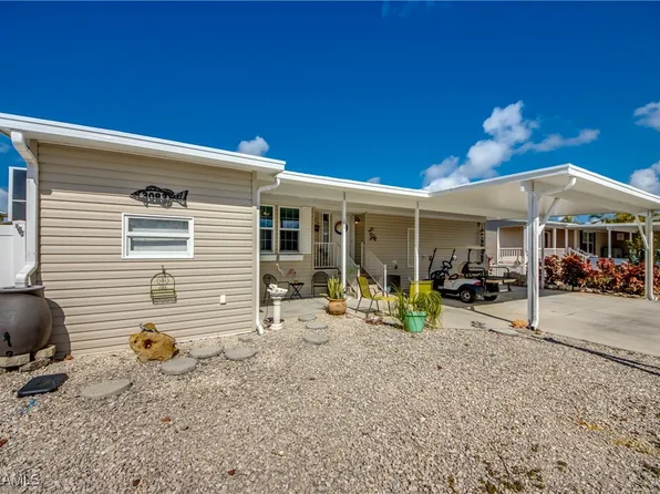 3083 Sloop Ln, Saint James City, FL 33956