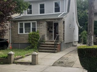 21534 111th Rd, Queens Village, NY 11429