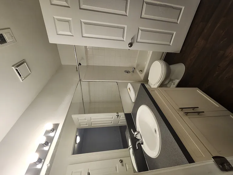 Wesley Place Apartments at Lawrenceville — Photo 216