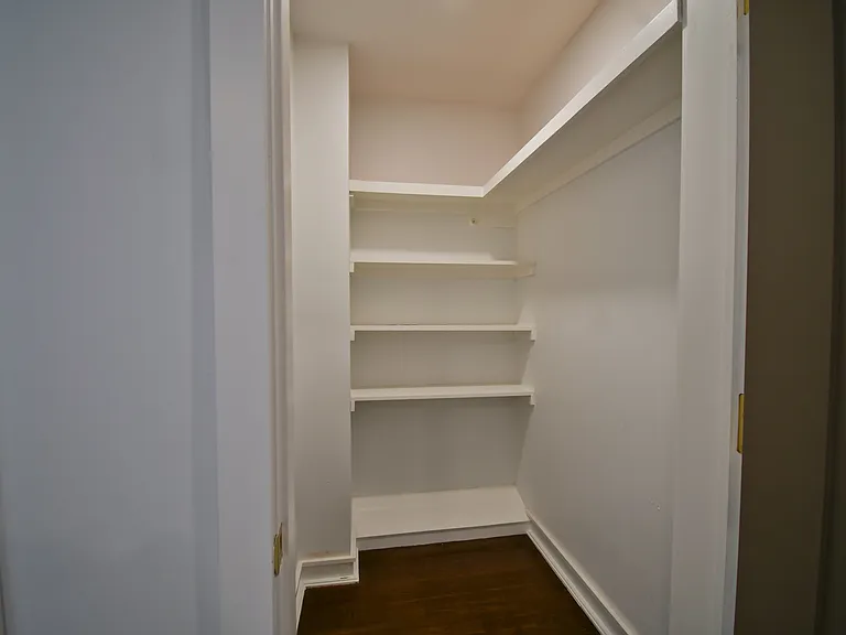 1403 Munger St — Photo 28
