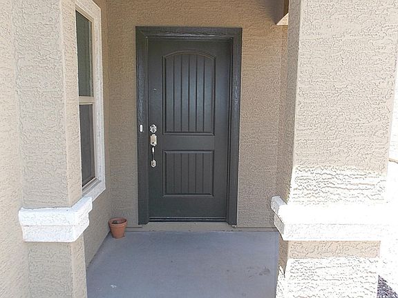 2nd image of 40596 W Helen Ct