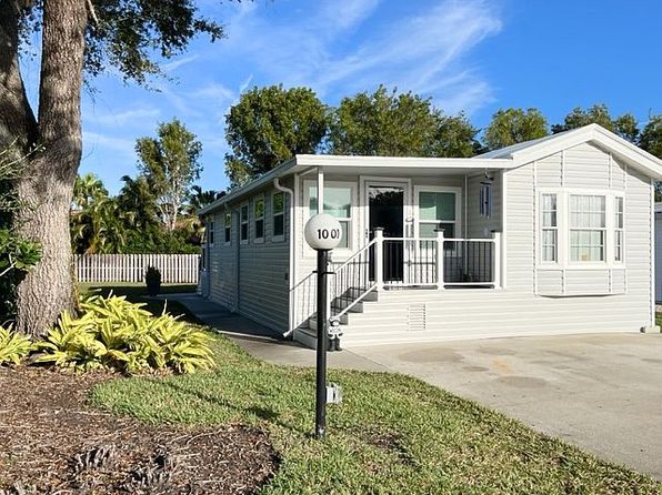 1001 Crystal Lake Dr