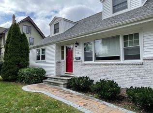 15 Burt Ave, Northport, NY 11768