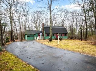 573 High St, Walpole, MA 02081