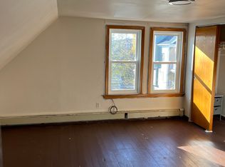 152 Spruce St FLOOR 3, Watertown, MA 02472