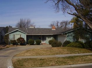 2967 E Garland Ave, Fresno, CA 93726