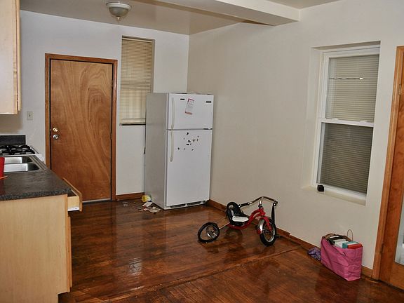 3rd image of 7335 S Coles Ave APT 3NE