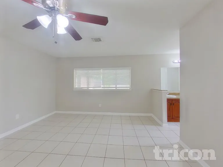 7902 Battlepine Dr — Photo 17