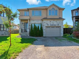 43 Riesling Ct, Hamilton, ON L8G0B4