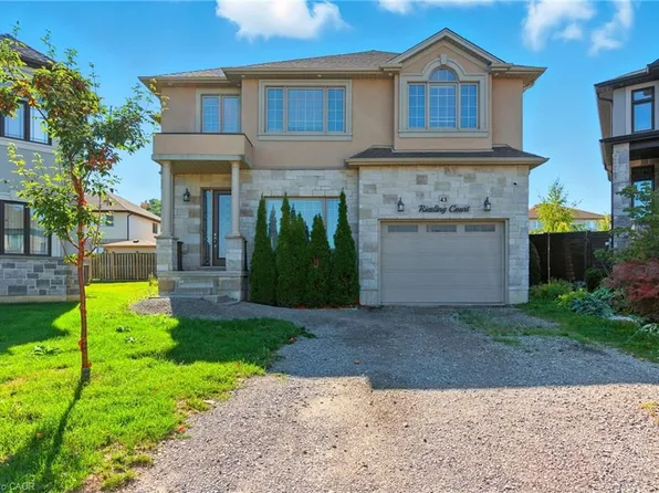 43 Riesling Ct, Hamilton, ON L8G 0B4