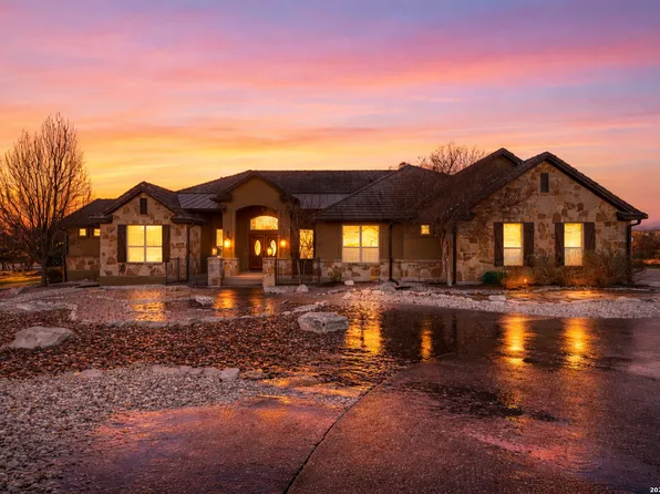 1307 Vintage Way, New Braunfels, TX 78132