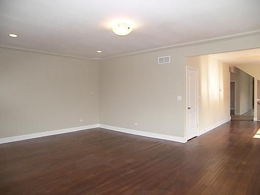 4th image of 7317 S Euclid Ave