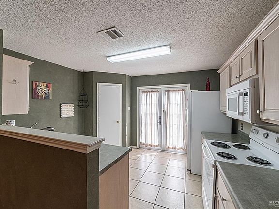 5th image of 3401 Eagle Ave