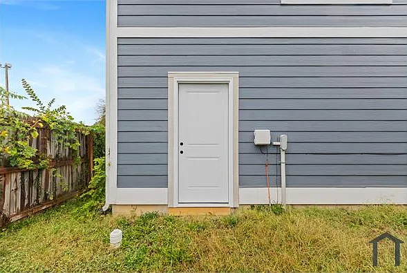 2 bed, 720 sqft, $1,550 — Photo 4