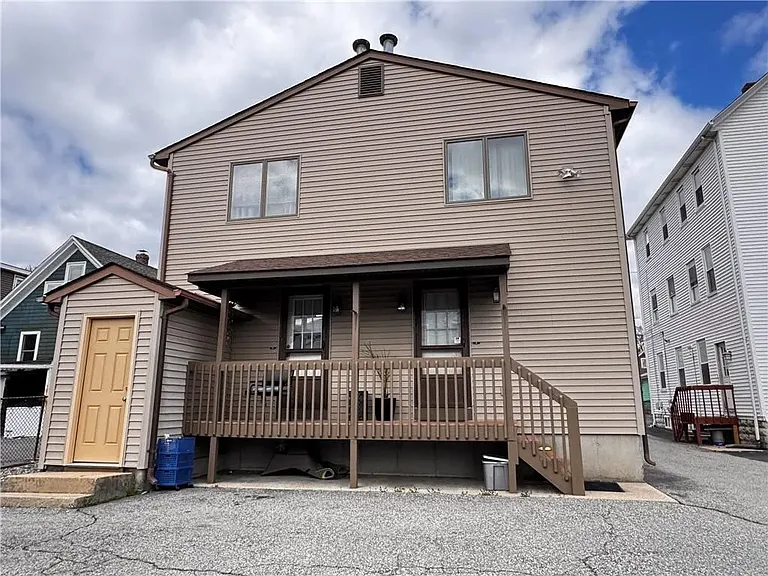194-196 Progress St #194 — Photo 10