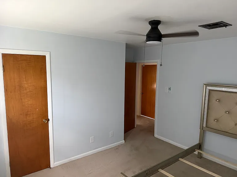 1220 Caroline Dr — Photo 8