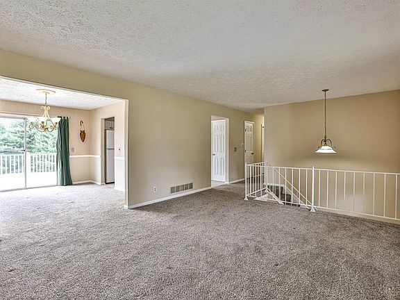 5th image of 6935 Panther Dr