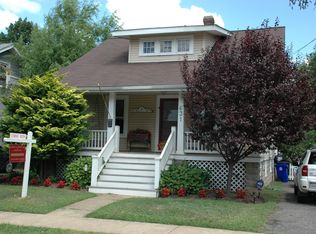 631 S Barton St, Arlington, VA 22204