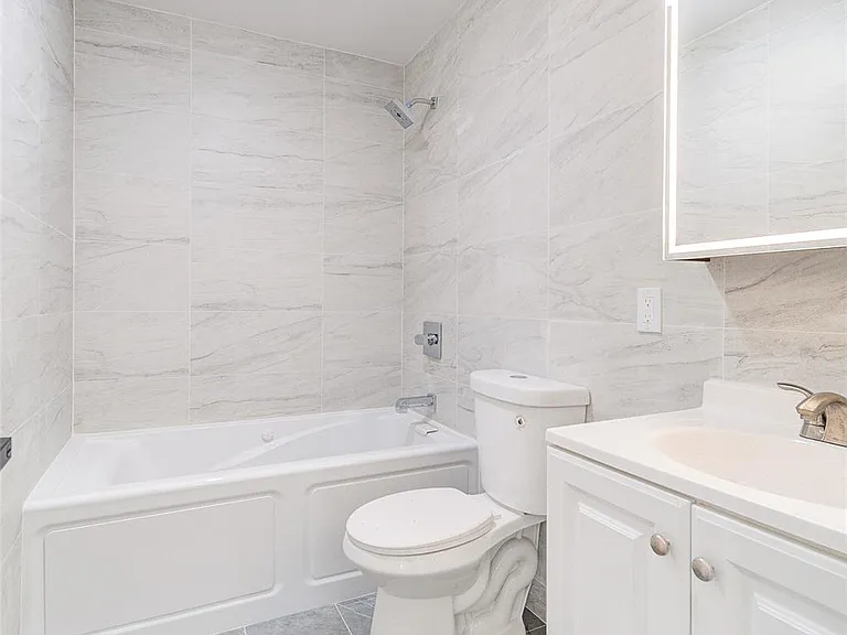 219 Benedict Rd — Photo 30