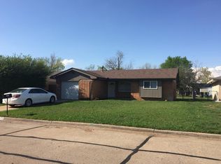 1415 Lakecrest Dr, Norman, OK 73071