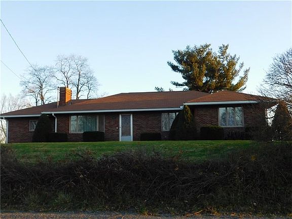 *Rambling Ranch With Much Curb Appeal!*