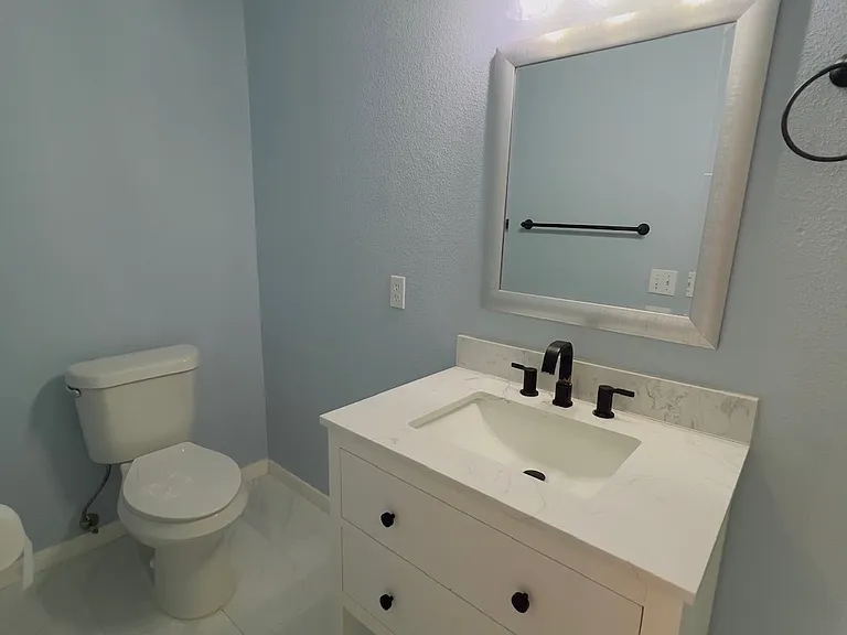 4712 Frost Hollow Dr — Photo 21