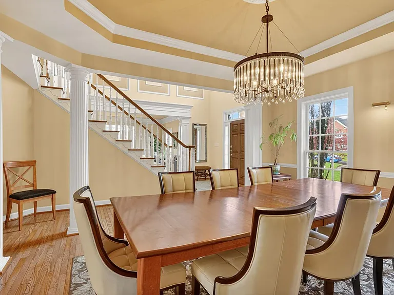 401 Hilton Head Ct — Photo 9