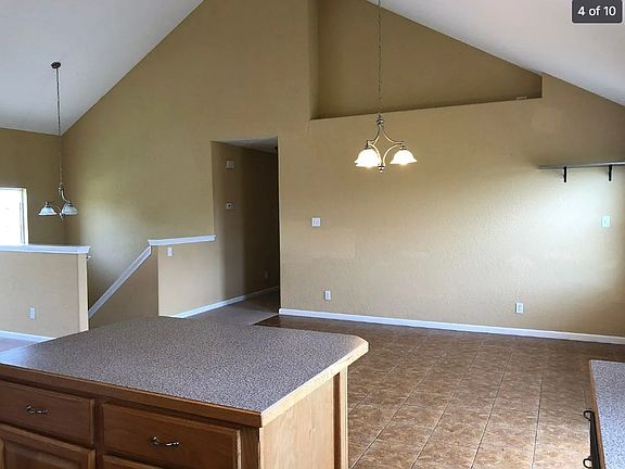 2nd image of 2311 Magnolia Dr