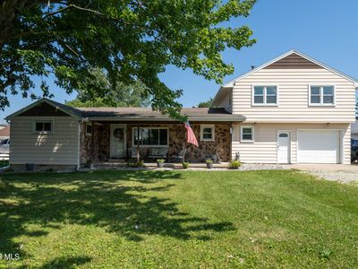 818 W Front St, Pemberville, OH, 43450