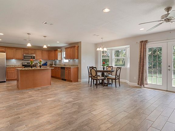 4th image of 214 Michael Dr