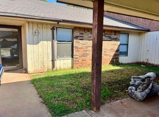 3014 Forestridge Dr, Enid, OK 73701