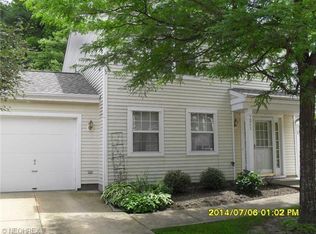 7261 Somerset Ct, Northfield, OH 44067