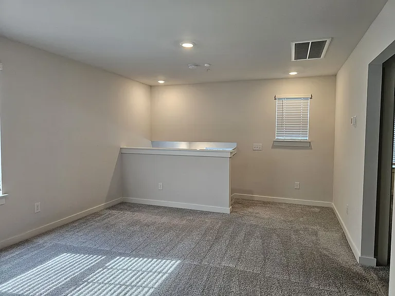 645 Birdie Dr — Photo 12