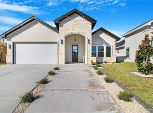 810 Azalea St, Mission, TX 78573