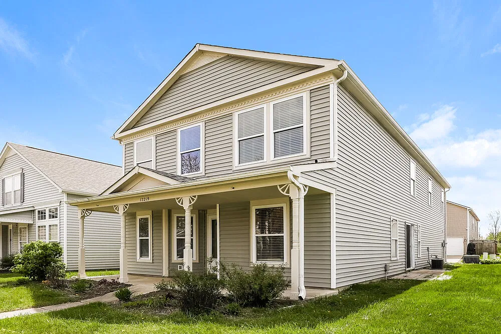 3 bed, 2.5 bath, 2218 sqft, $3,030 — Photo 4
