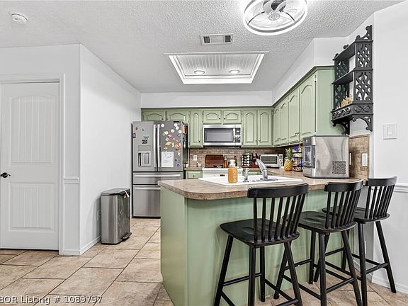 5th image of 3509 Glen Flora Way