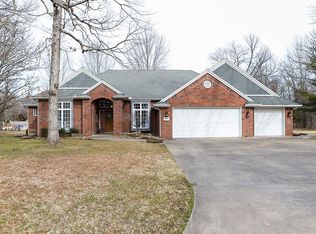 1025 E Timber Top Dr, Rogers, AR 72756